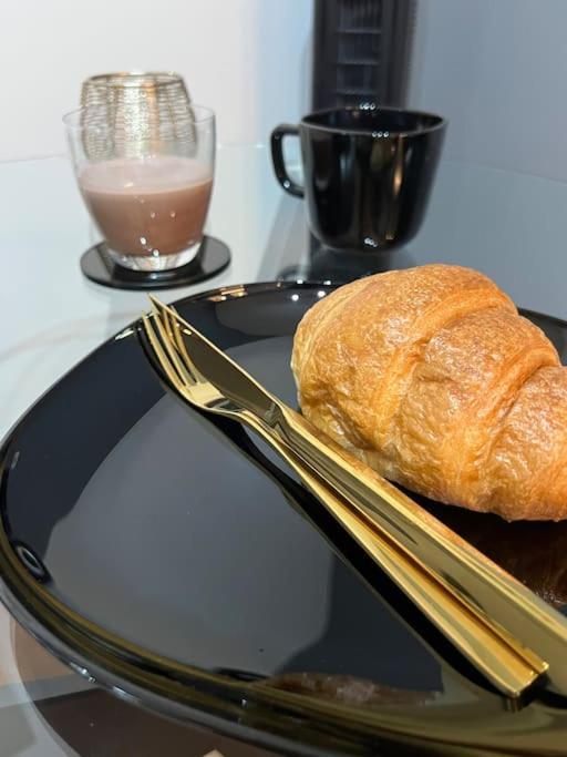 Traum Wohnung Mit Kingsize-Bett グラーツ エクステリア 写真