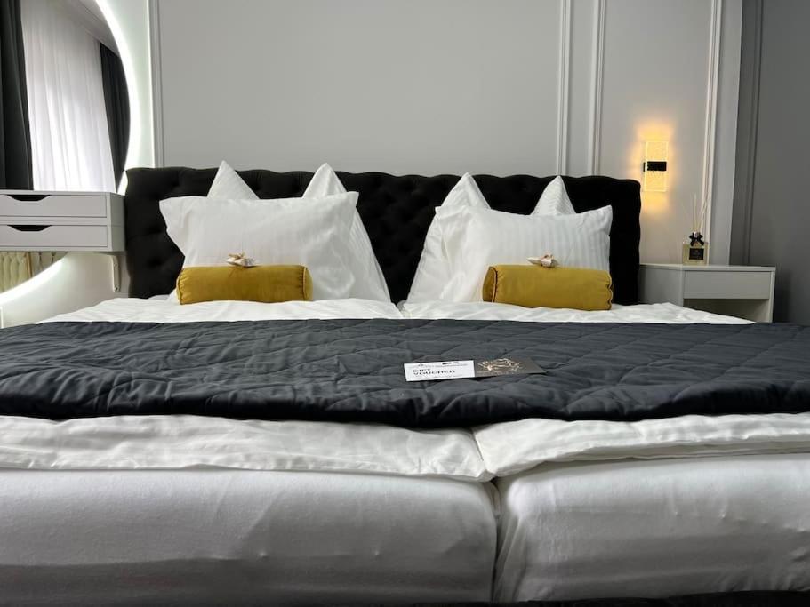Traum Wohnung Mit Kingsize-Bett グラーツ エクステリア 写真